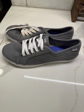 Keds women’s Gray Sneakers size 7 - new